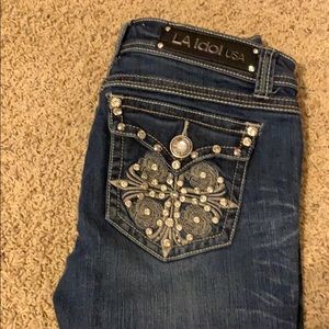 LA idol crop jeans